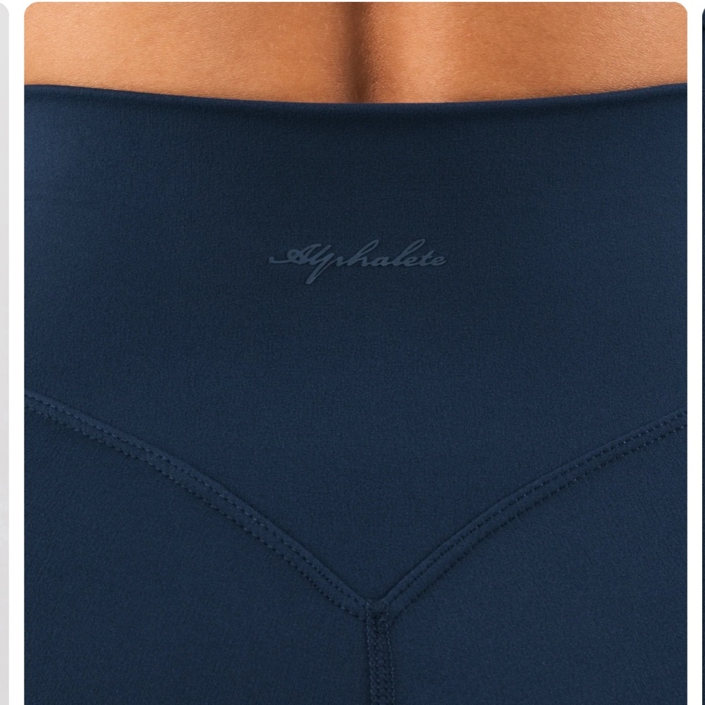 Alphalete Aura Ultra High Rise Capri Leggings - Picture 5 of 5